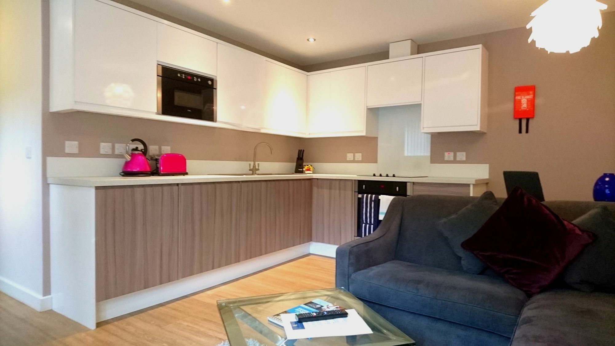Lux Living Apartments - Florian House Кембридж Екстер'єр фото